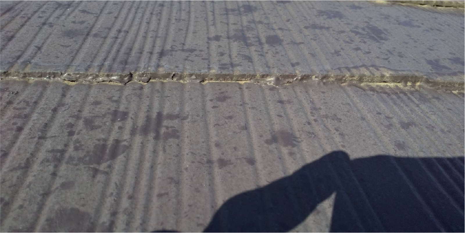 屋根塗装による問題例